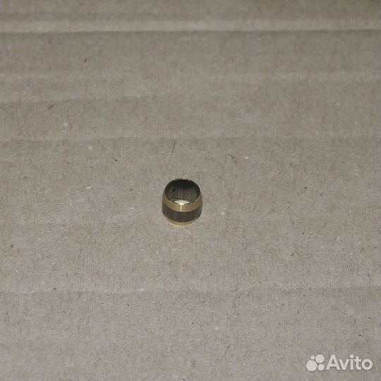 Муфта конусная д. 8 бочонок (латунь)