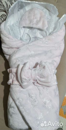 Комплект на выписку для девочки