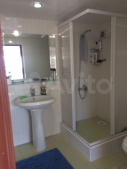 Комната 25 м², 1/3 эт.