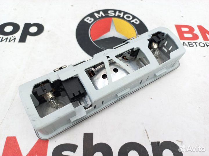 Плафон салонный Bmw 525I E39 M54B25TU 2002