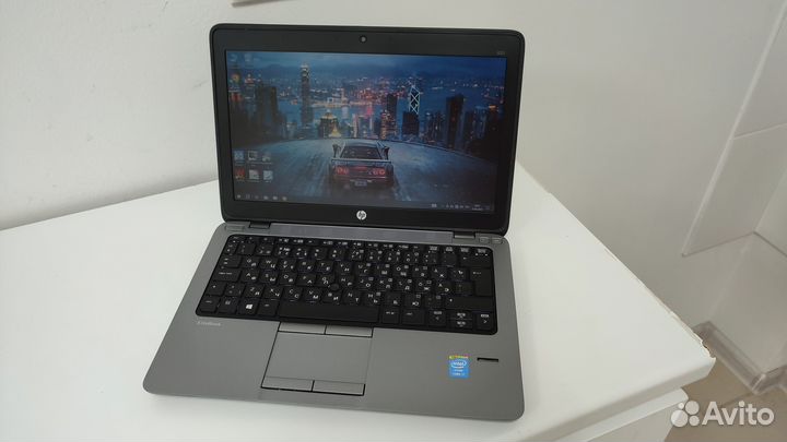 Ноутбук HP 820 i7 4510/8/256