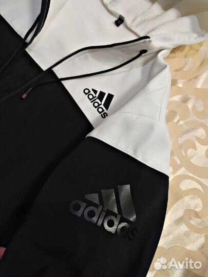 Спортивный костюм adidas 56-58