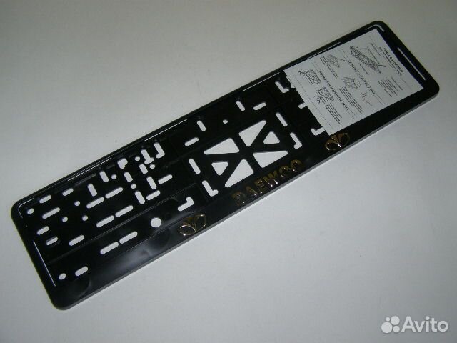 Рамка под номер с защелкой золото daewoo рельеф