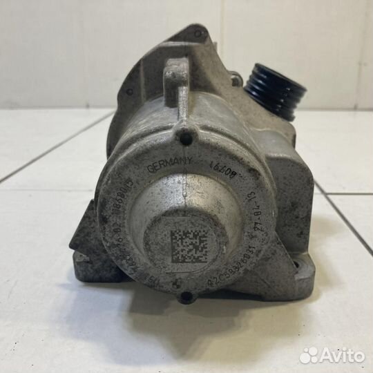 Насос водяной помпа BMW 6-series F06