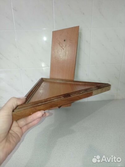 Полочка дерев.угловая