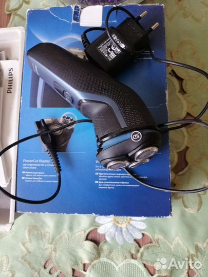 Бритва электрическая philips