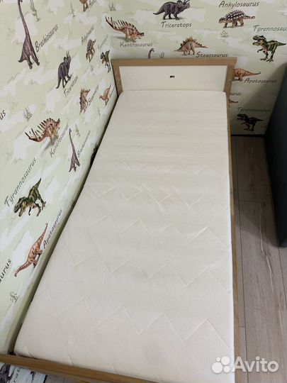 Кровать икея 70/160 с матрасом