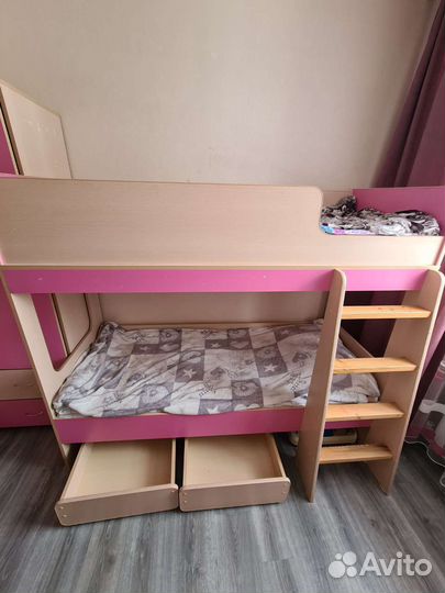 Двухъярусная кровать бу с матрасами
