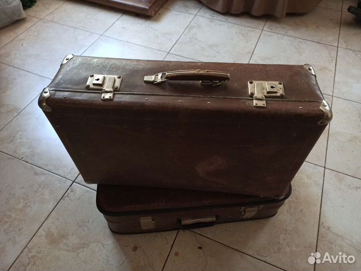 Чемоданы времен СССР
