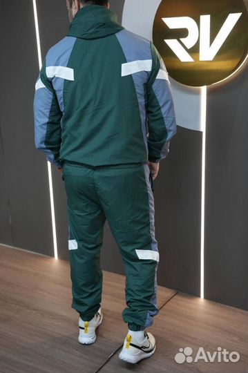 Спортивный костюм nike