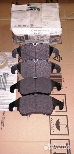 VAG 8K0 698 151 Колодки тормозные передние
