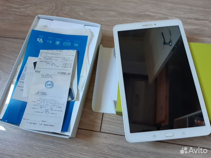 Планшет Samsung galaxy tab e