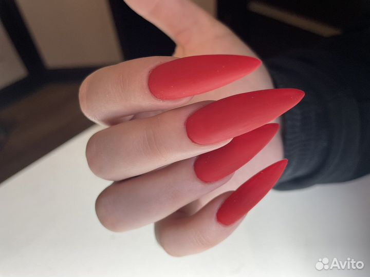 Маникюр,наращивание ногтей