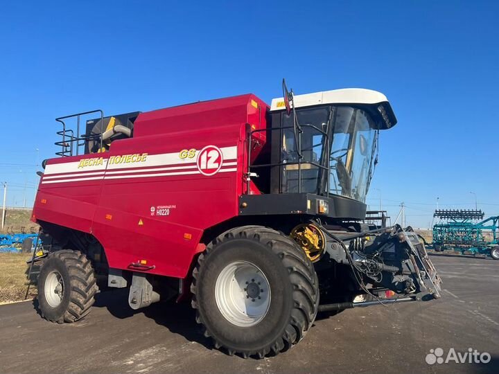 Комбайн Брянсксельмаш КЗС-1218-29, 2016