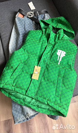 Жилет Balenciaga