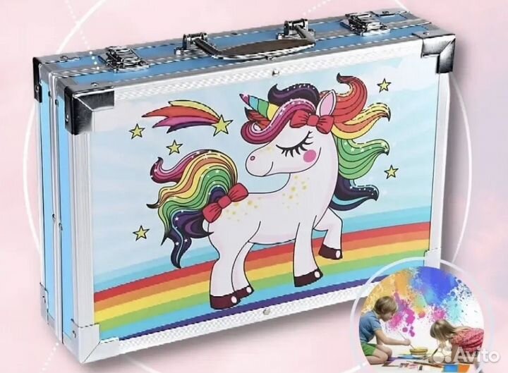 Набор юного художника