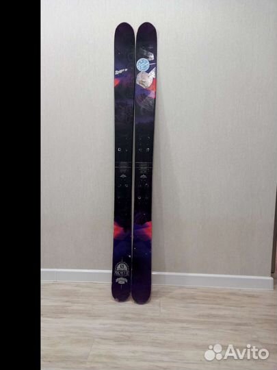 Горные лыжи