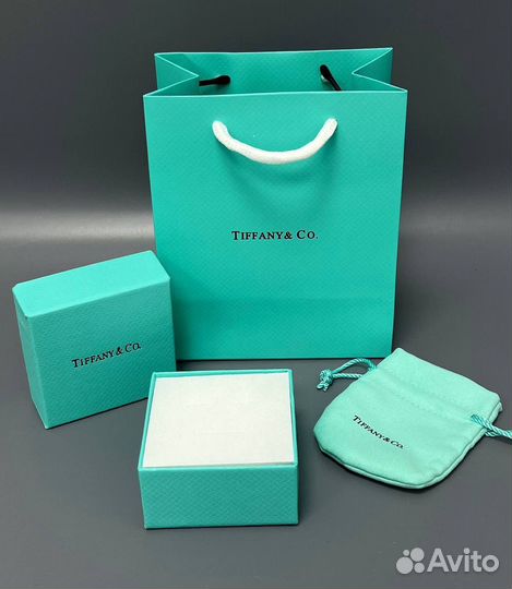 Упаковка Tiffany & Co коробка