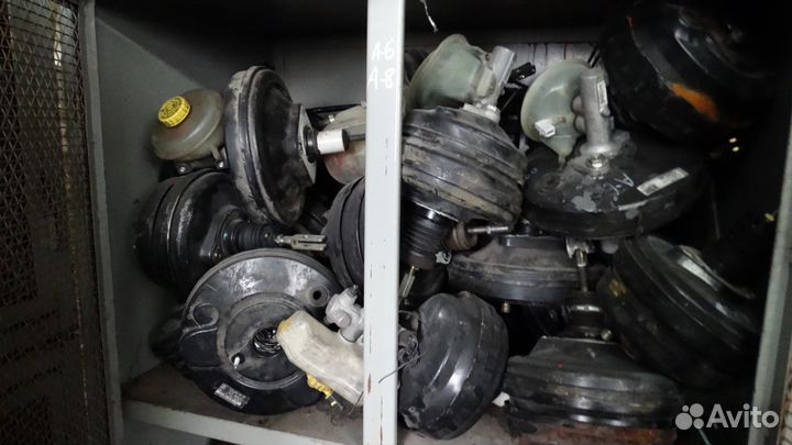 Усилитель тормозов вакуумный VW