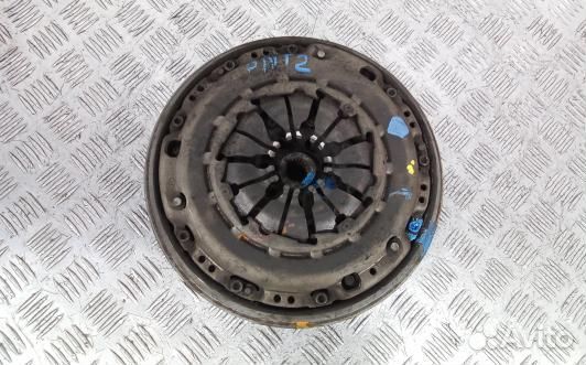 Маховик демпферный дизельный renault scenic 3 (DNT