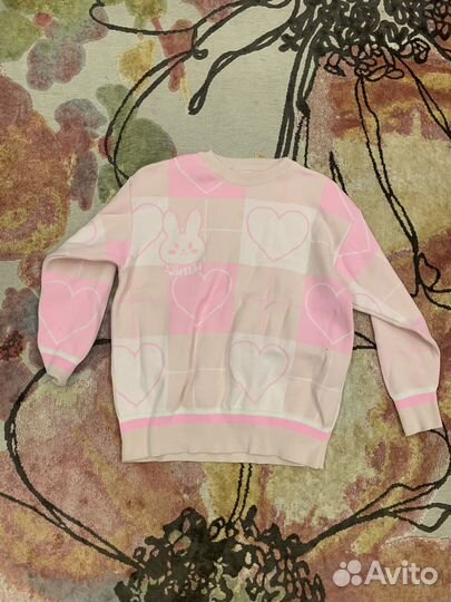 Милый розовый свитер