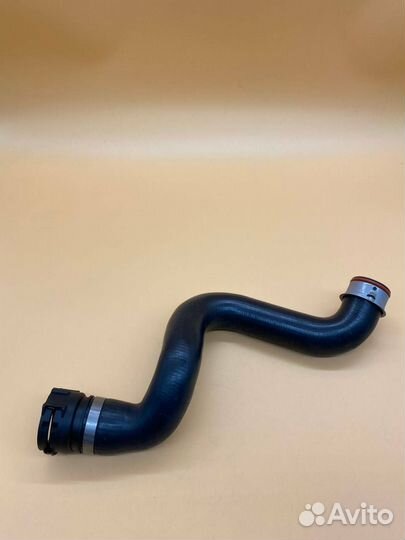 Патрубок Mercedes A1665000575