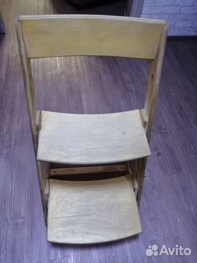 Продам растущий стул Конек-горбунек