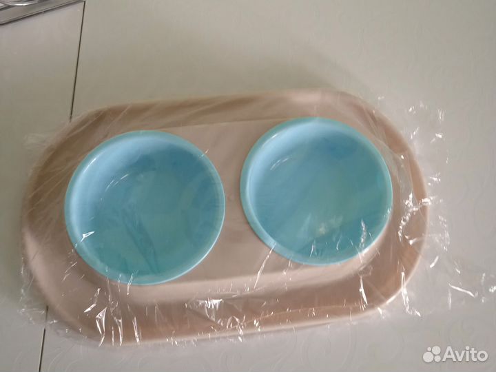 Миски для кошек и собак на подставке