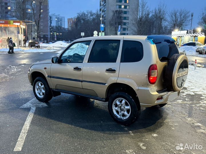 Chevrolet Niva 1.7 МТ, 2004, 70 581 км