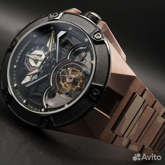 Часы Astronic Nighthawk Tourbillon