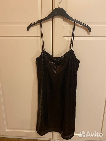 Платье с паетками h&m, новое, размер S, M