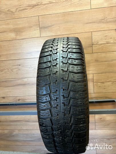 Pirelli Winter 160 Studdable Plus 205/65 R15