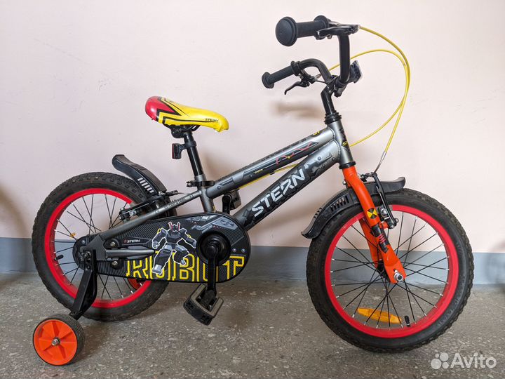 Велосипед для мальчиков Stern Robot 16