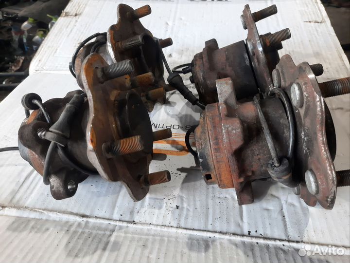 Ступица задняя Nissan Qashqai J11