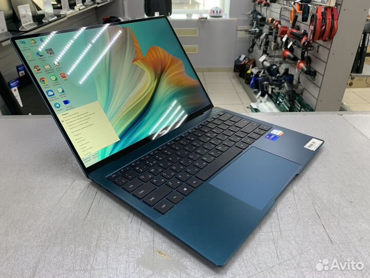 П95) Планшет huawei matebook X Pro