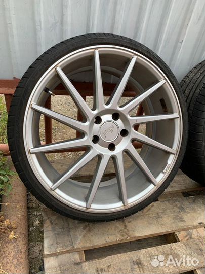Оригинальные колеса niche R20