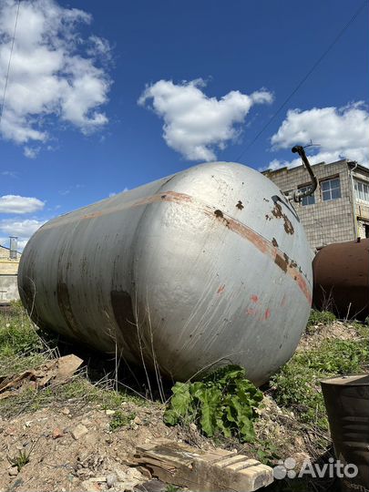 Цистерна, ёмкость, бочка