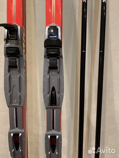 Беговые лыжи коньковые Atomic