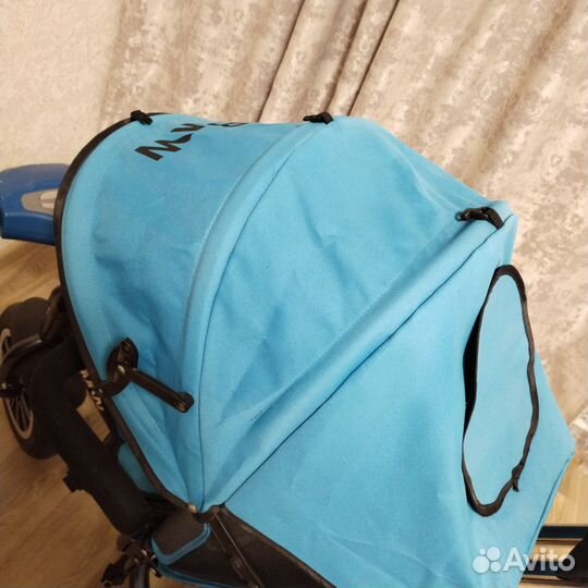 Трехколесный велосипед с родительской ручкой