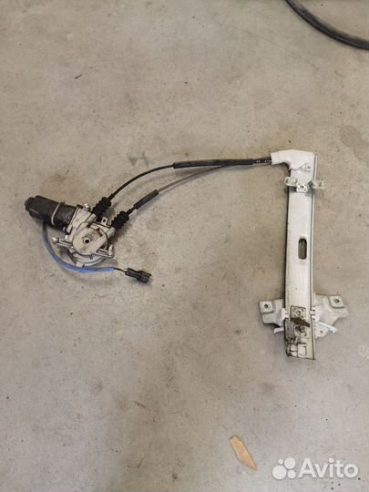 Задний стеклоподъемник kia spectra