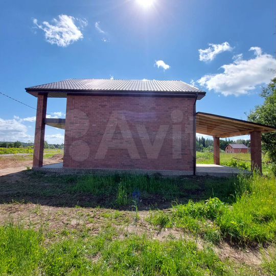 Дом 190 м² на участке 11,3 сот.