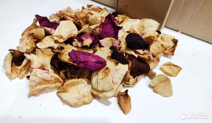 Розы - сухоцвет для творчества