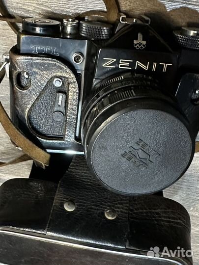 Легендарный плёночный фотоаппарат Zenit -TTL