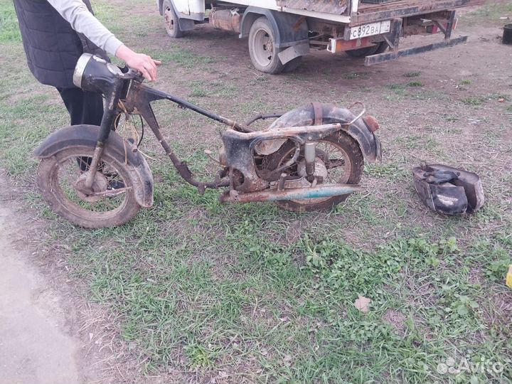 Мотоцикл иж2