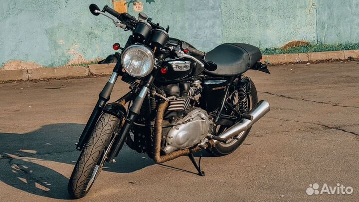 Triumph Bonneville SE