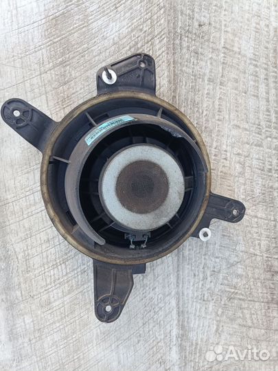 Динамик двери передний правый Volvo S60 XC70 V70