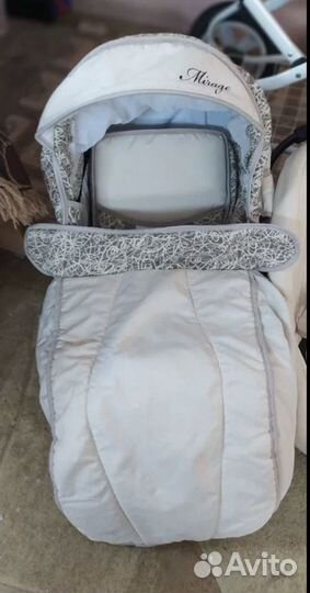Продаю детскую универсальную коляску. 2в1
