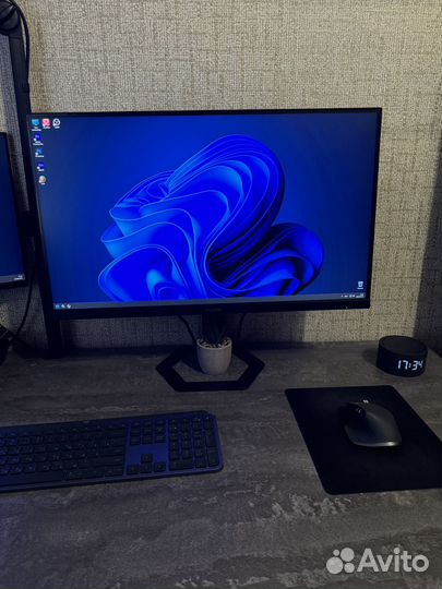 27 Дюймовый Монитор Philips 27E1N5600AE