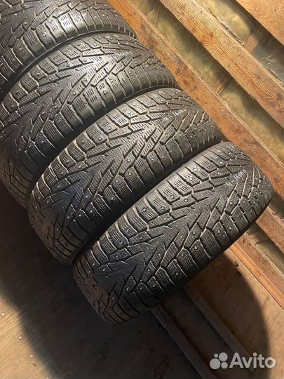 Nokian Tyres Hakkapeliitta 7 SUV 235/60 R18