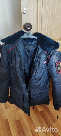 Женская форма полиции